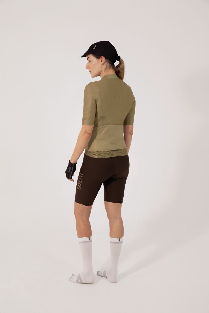 Jersey Fem Essential Gold